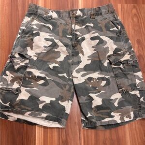 Men's Camouflage Cargo Shorts
